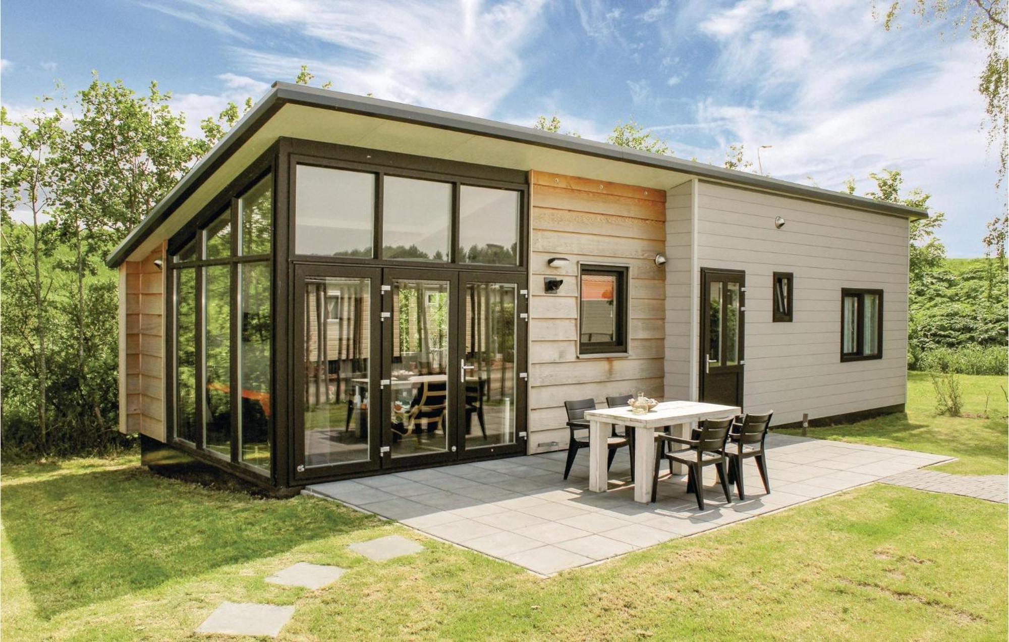 Beautiful Home In Sint-Annaland With Wifi Екстер'єр фото